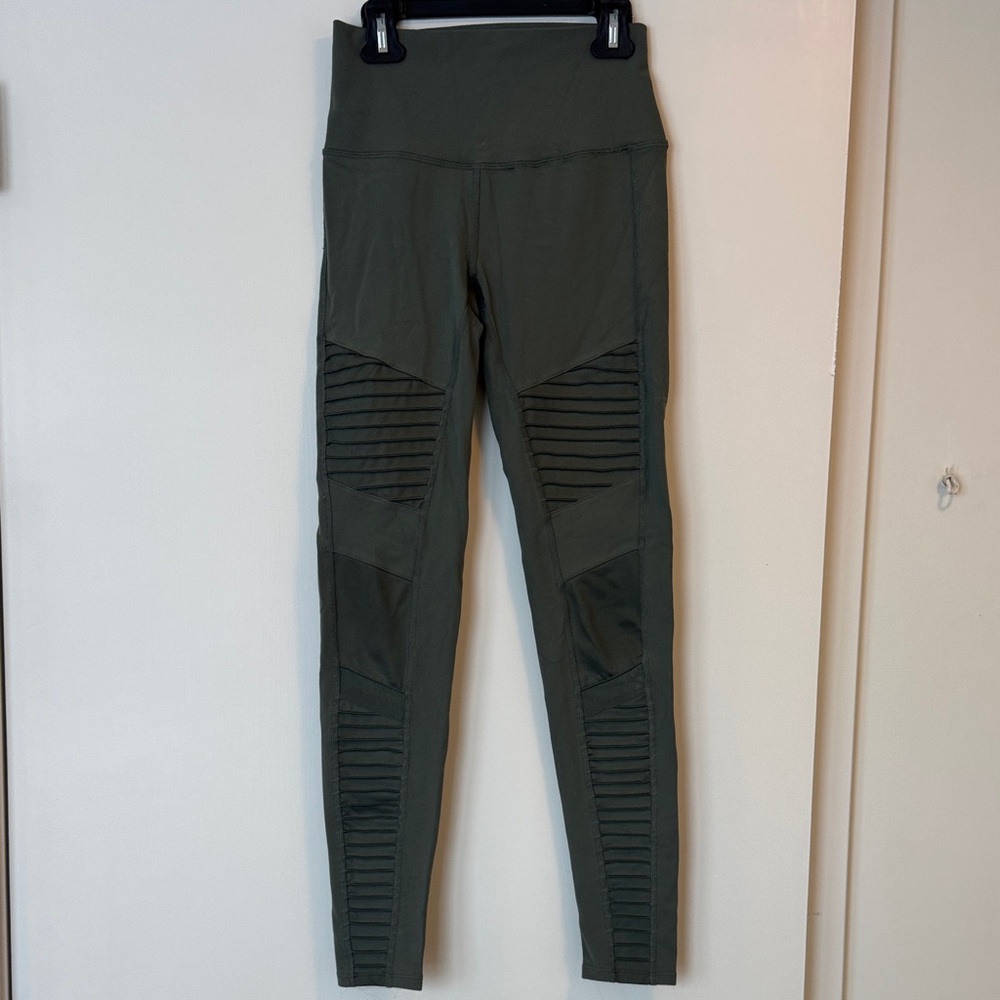 ALO Yoga Olive Green Leggings